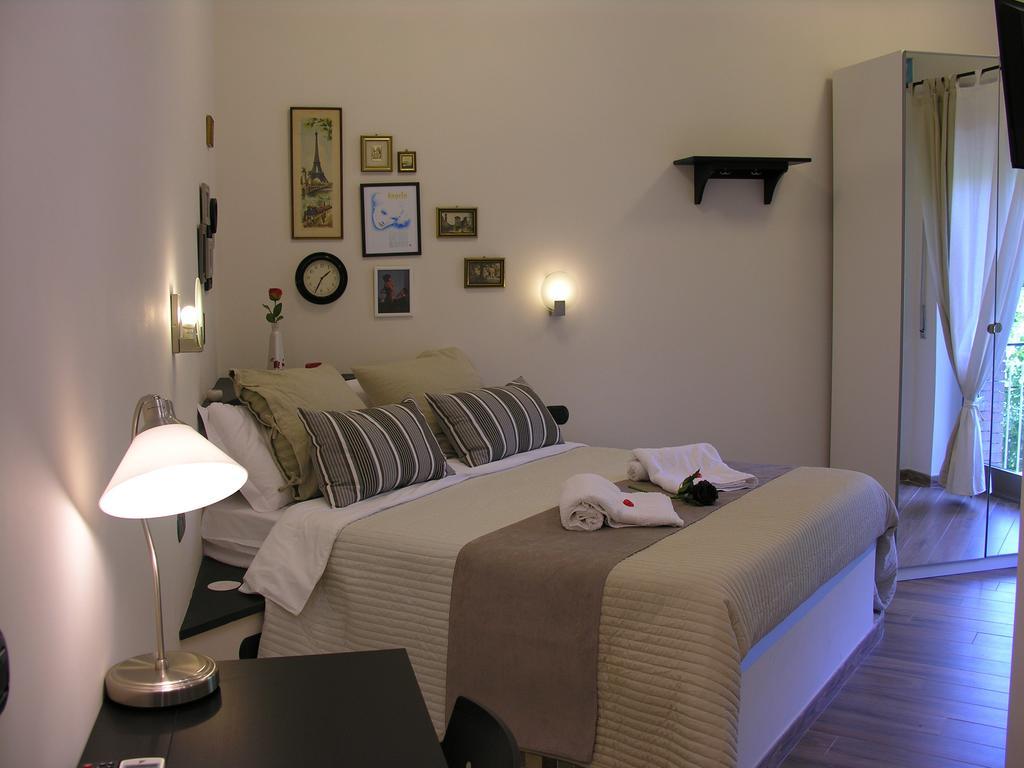 B&B Le Ondeローマ 部屋 写真